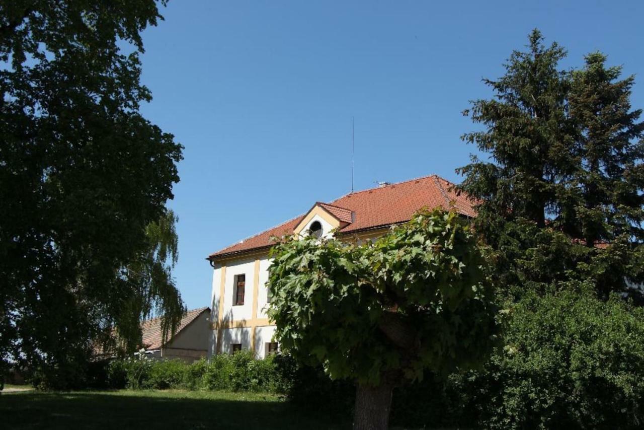 Adela'S Czech Village House Vsejany Esterno foto