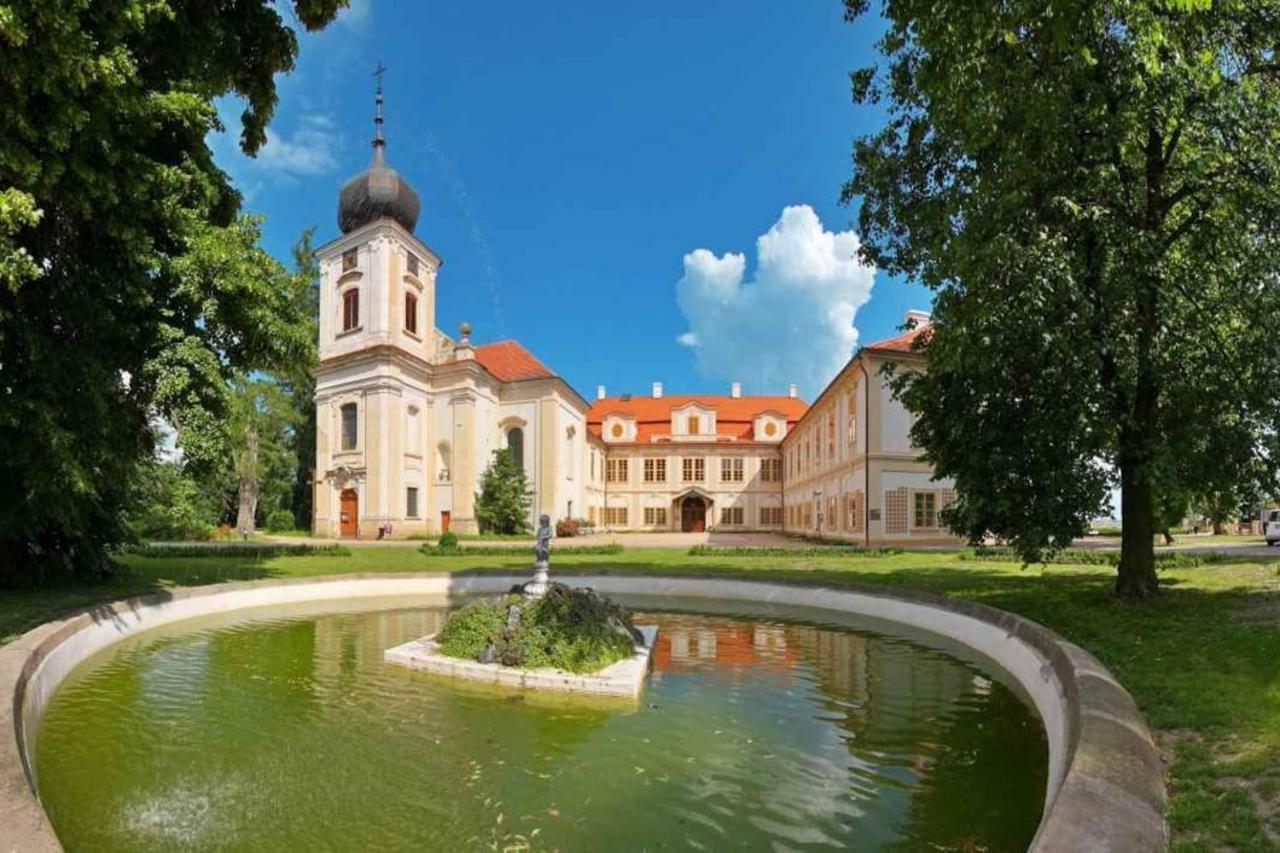 Adela'S Czech Village House Vsejany Esterno foto